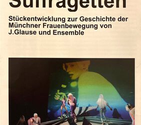 Theaterbesuch der Q11 „Bayerische Suffragetten“